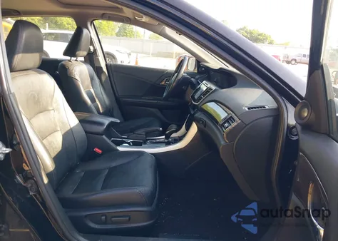 2017 Honda Accord Ex-L from USA, damaged, VIN 1HGCR2F80HA220435